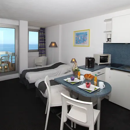 Victoria Surf 3* Biarritz