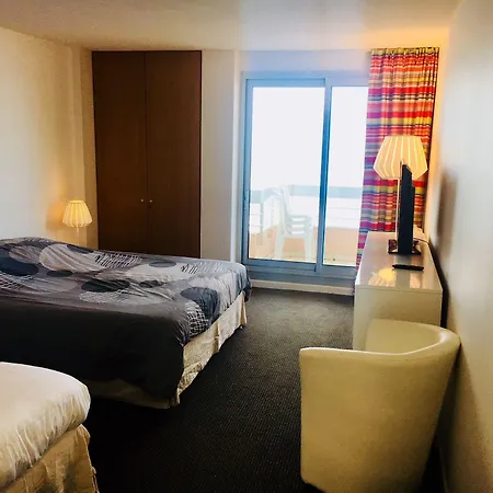 Apartmanhotel Victoria Surf 3*