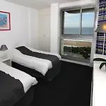 Victoria Surf