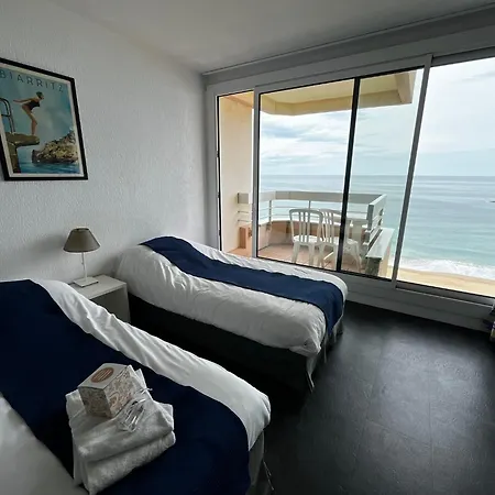 Aparthotel Victoria Surf