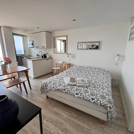 Victoria Surf 3* Biarritz